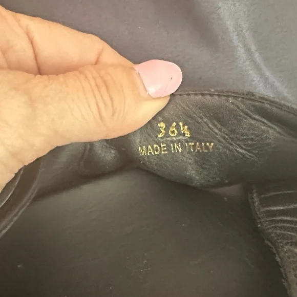 Prada Black Quilted Leather Sandals - Picture 4 of 12